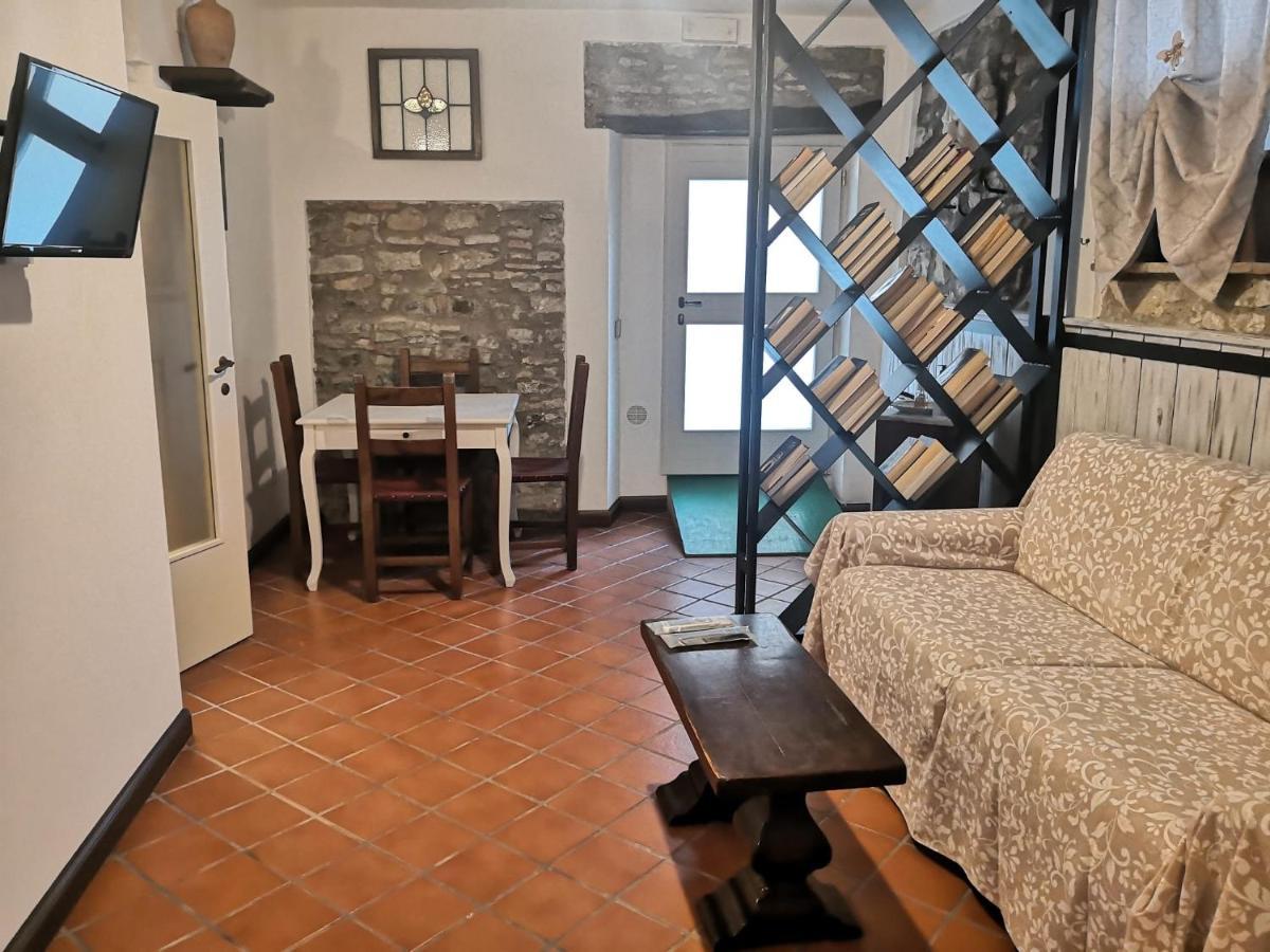 Bed and Breakfast Il Torrione Castiglione del Lago Exterior foto